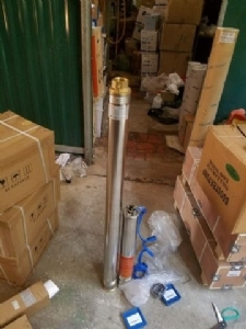 Bơm hỏa tiễn PERONI 2PRm130-0.25 2INCH